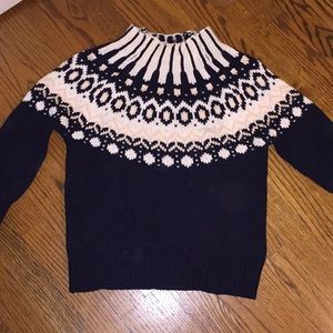 525 America sweater